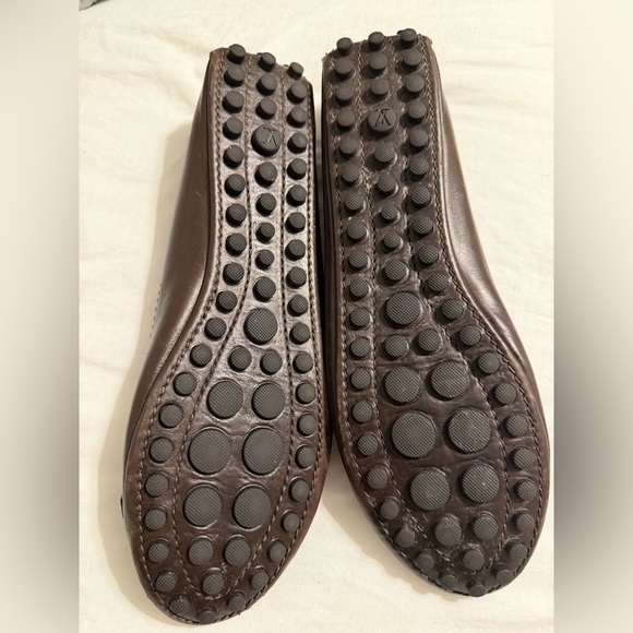 Louis Vuitton Oxford Ballet Brown Flats with Gold Accents - Picture 3 of 4